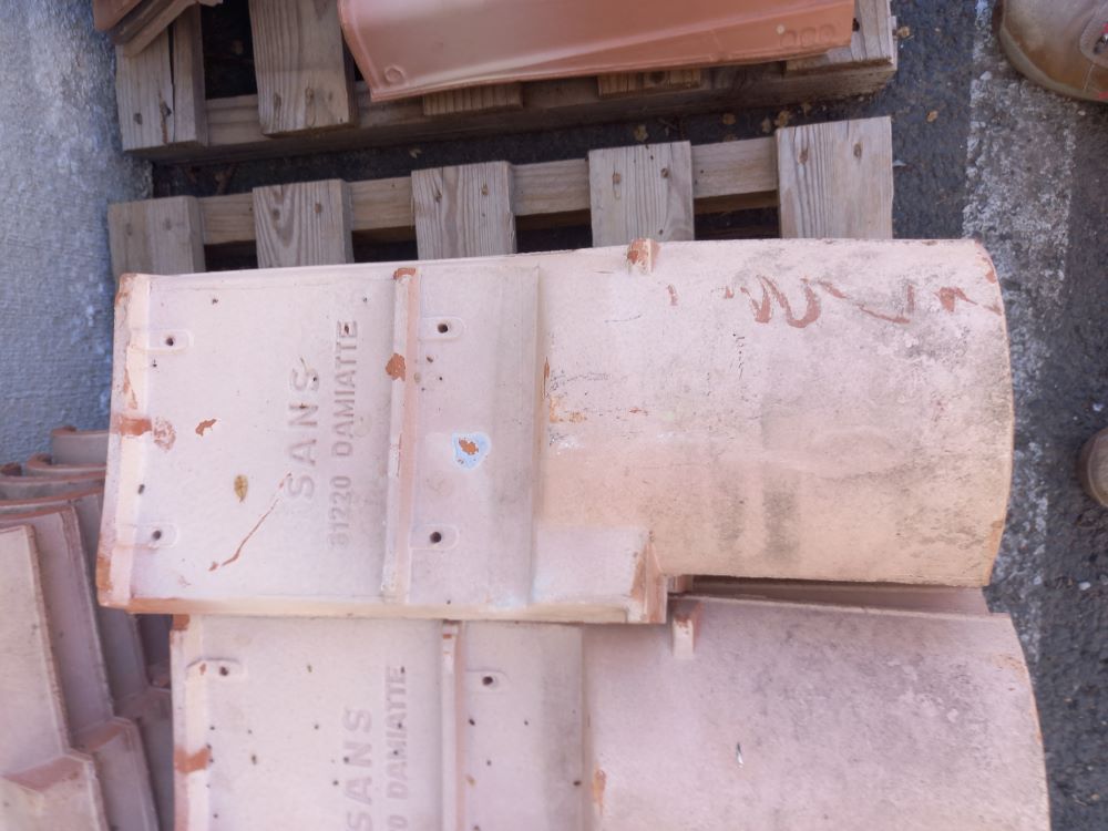 Tuile sablière SANS DAMIATTE Romane