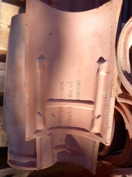 Tuile Galleane 10 demi-tuile 3/4 pureau monier marseille